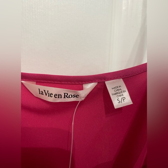 Satin dress - Picture 5 of 6